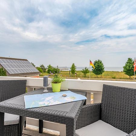 Hotel Koenigslinie 사스니츠 외부 사진