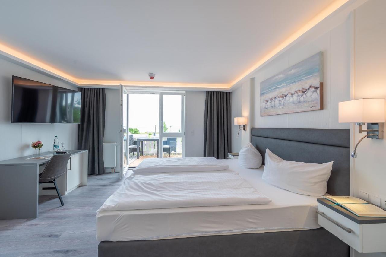 Hotel Koenigslinie 사스니츠 외부 사진