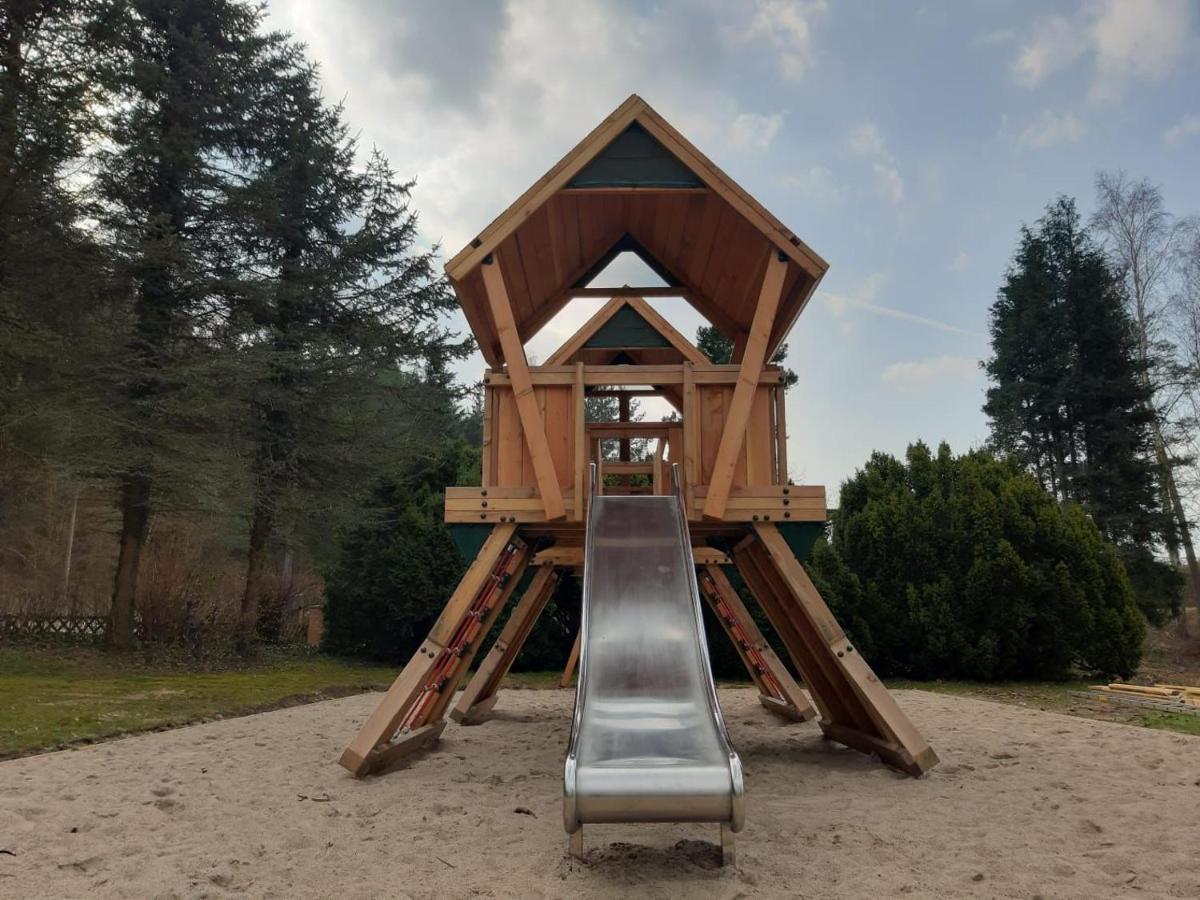 Hotel Koenigslinie 사스니츠 외부 사진