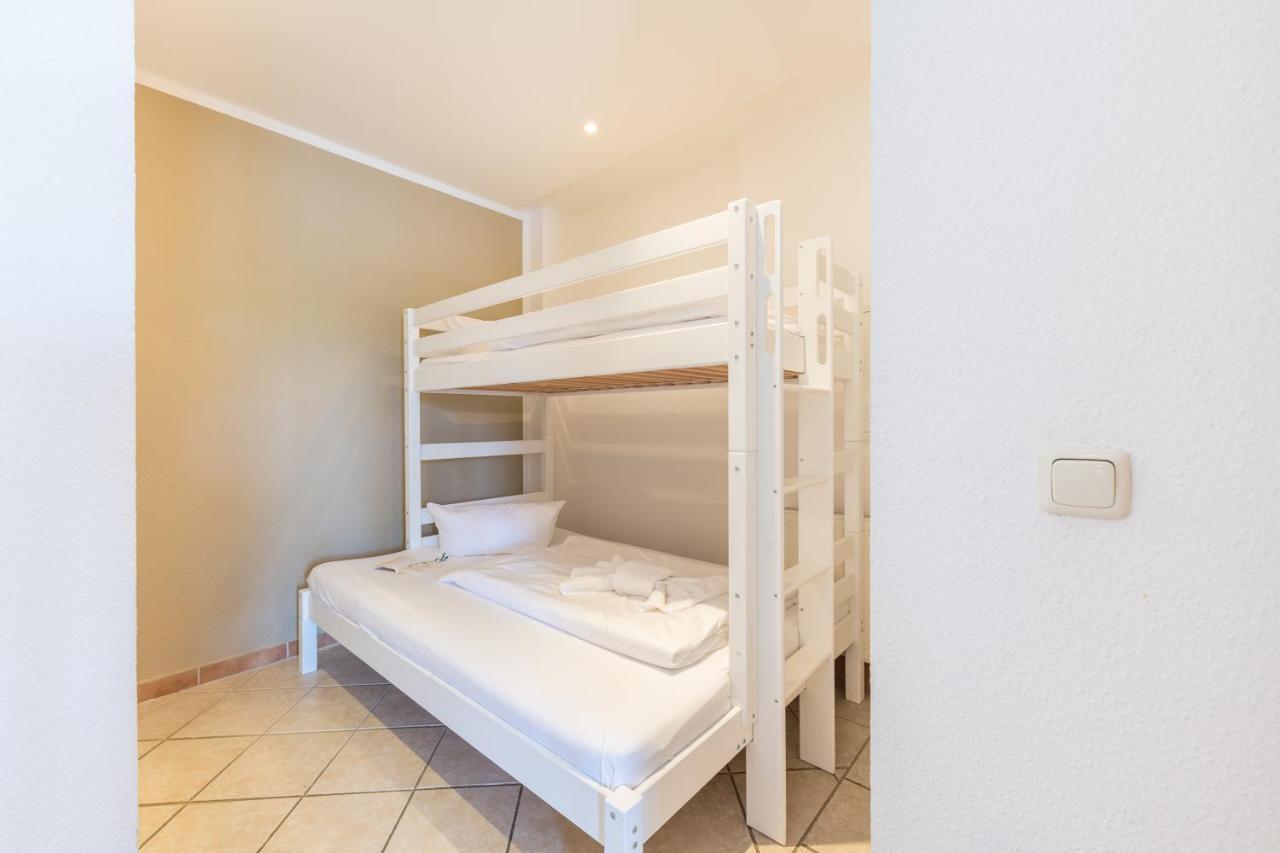 Hotel Koenigslinie 사스니츠 외부 사진