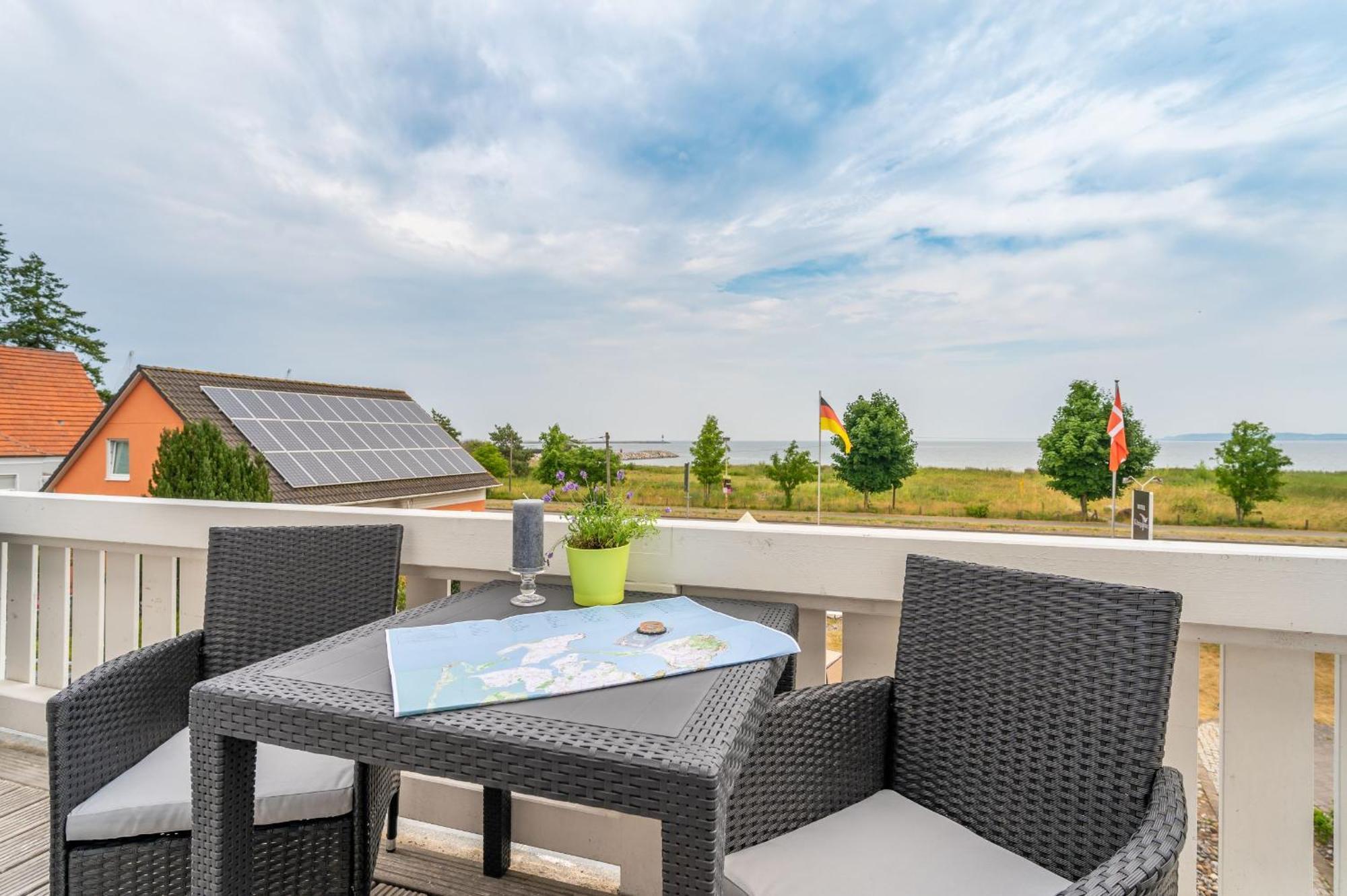 Hotel Koenigslinie 사스니츠 외부 사진